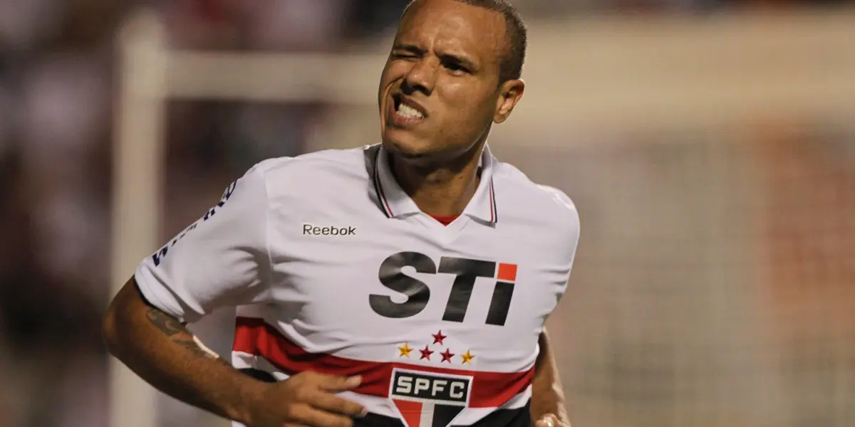 Promessa não é cumprida e São Paulo presta homenagem para o craque que queria ter em campo em 2022