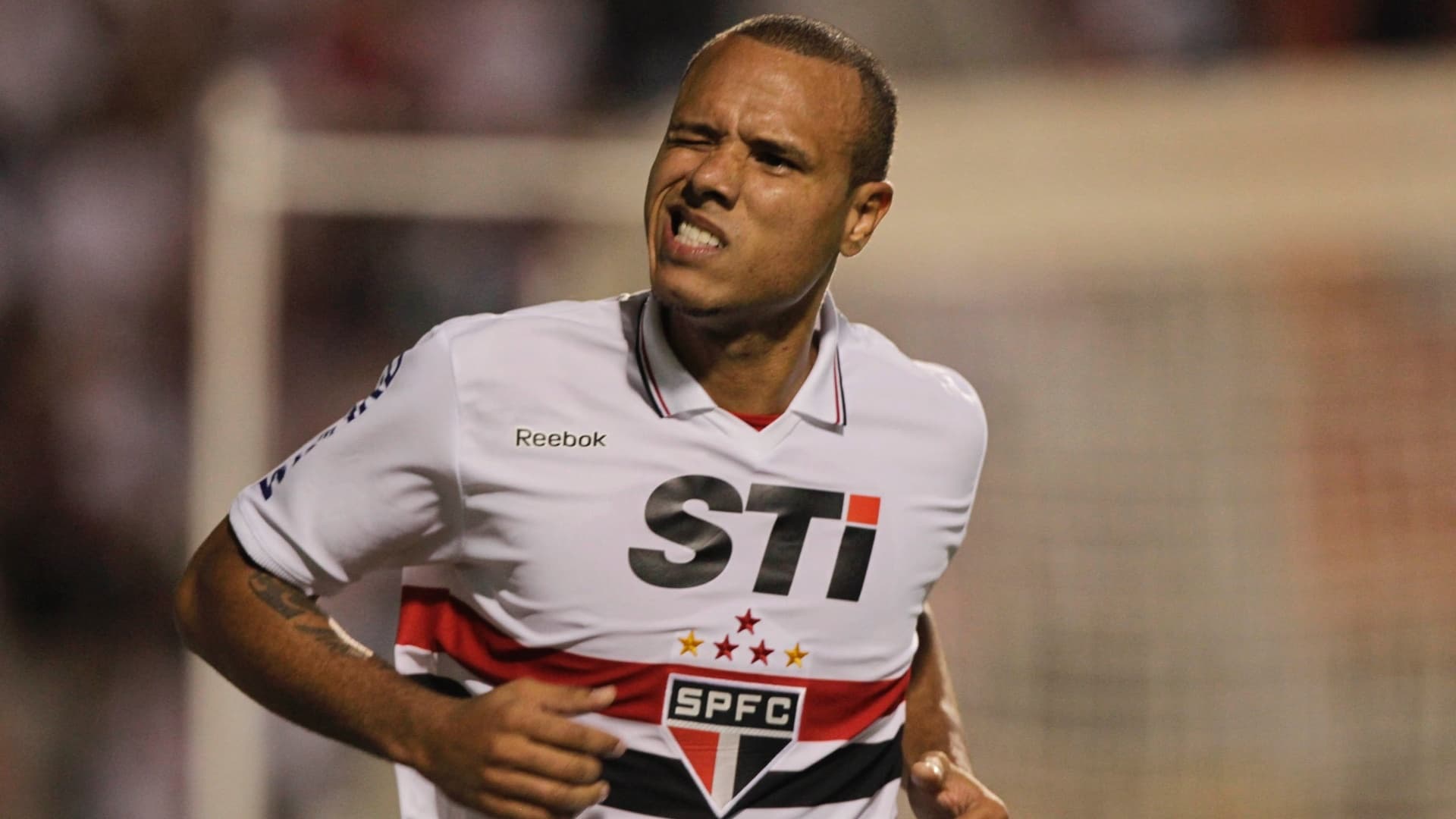 Promessa não é cumprida e São Paulo presta homenagem para o craque que queria ter em campo em 2022
