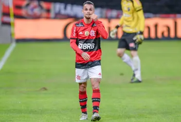 Proposta do Al Hilal pelos direitos do jogador já está na mesa da equipe rubro negra