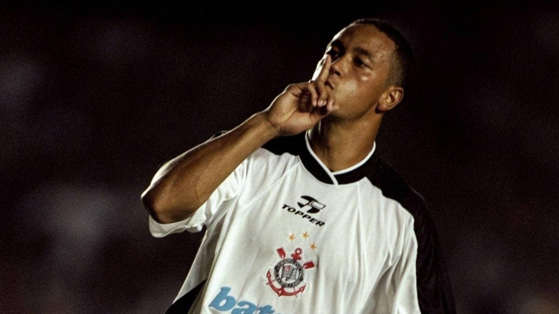 Questão é tida como chacota por rivais, mas é motivo de orgulho para o Corinthians e seus torcedores que afirmam ser "o primeiro campeão mundial da FIFA"