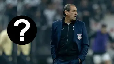 Ramón Diaz durante partida do Corinthians