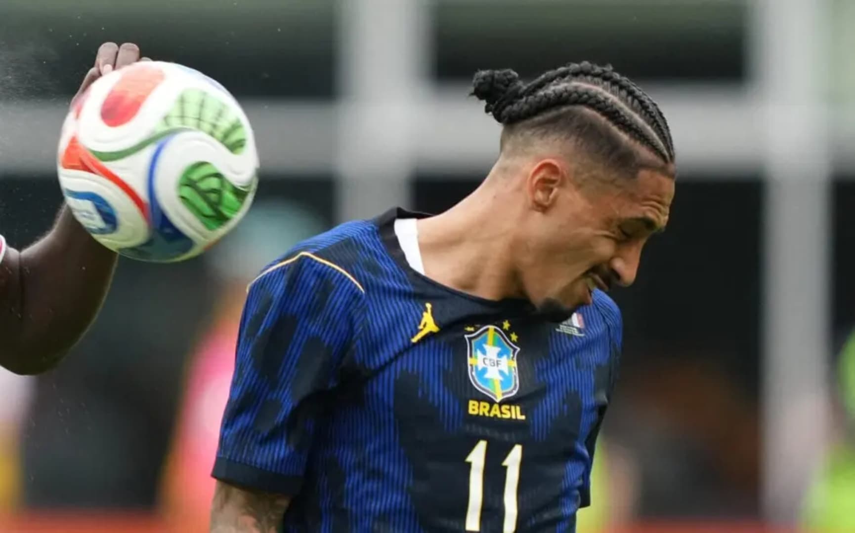 Raphinha em Brasil x França (Foto: MICHAEL OWENS / GETTY IMAGES NORTH AMERICA / GETTY IMAGES VIA AFP