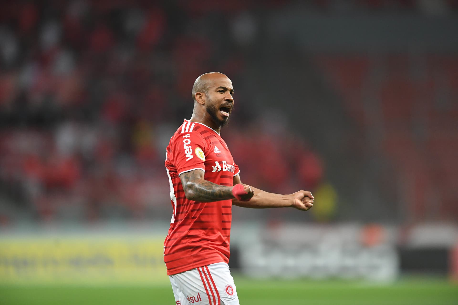 Recém-chegado ao São Paulo, Patrick elogiou seu novo clube e acabou irritando torcedores de seu ex-time