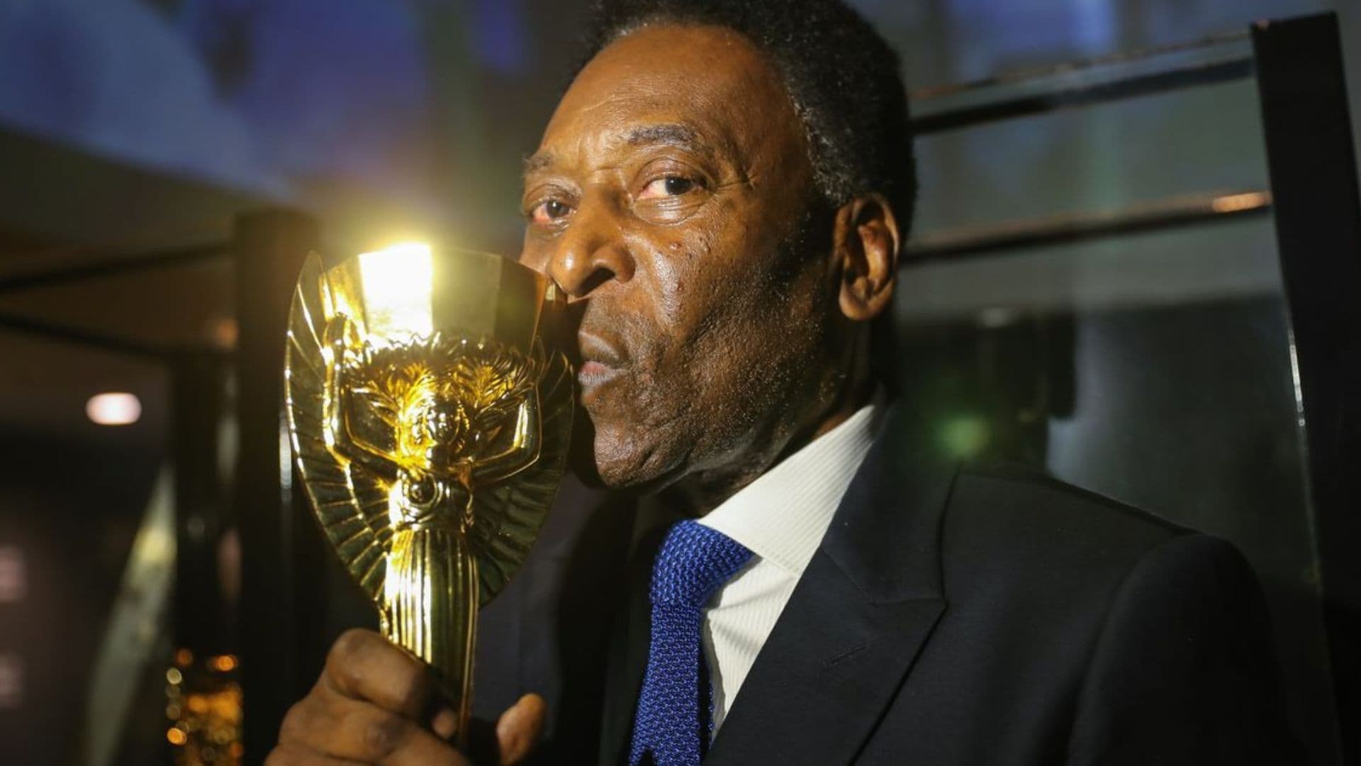 Rei do futebol foi importante para o desenvolvimento da popularidade do esporte no local