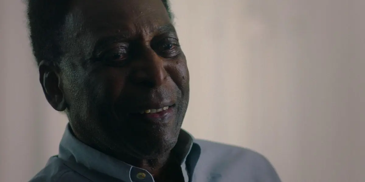 Rei do futebol teve vídeo divulgado fazendo fisioterapia