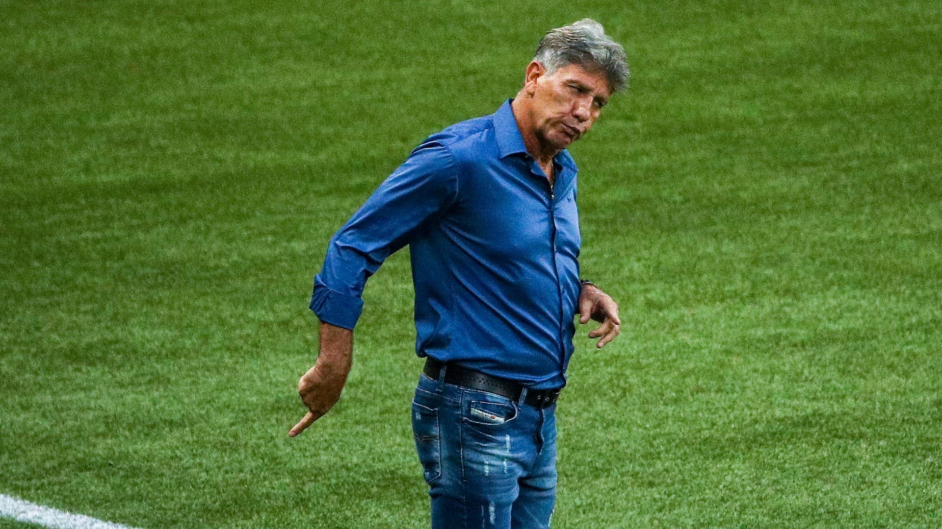 Relação entre treinador e clube estava estremecida