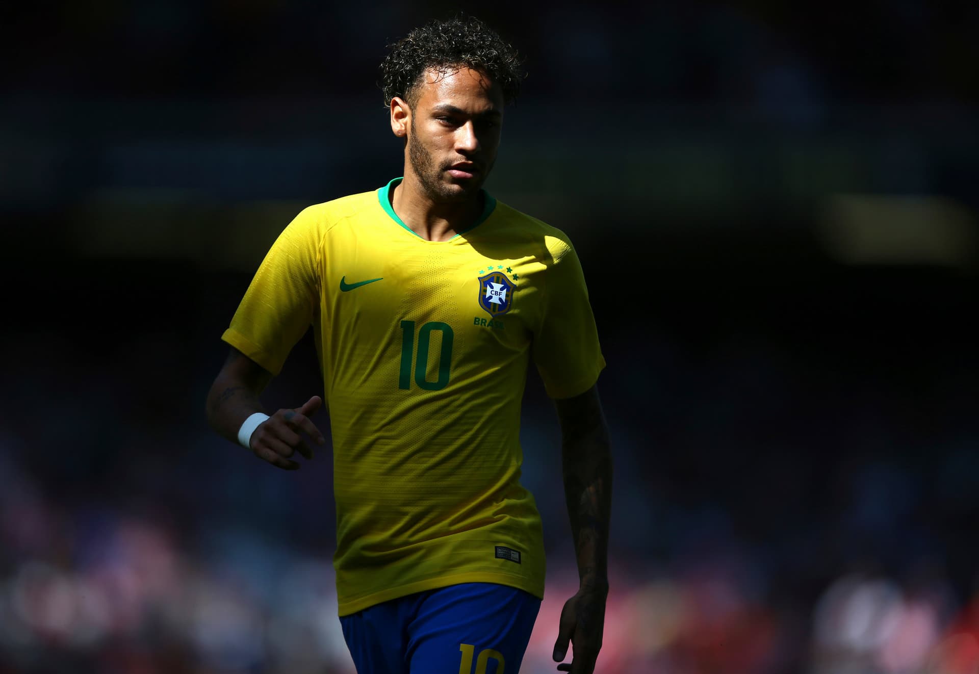 Renan Calheiros acredita que é um erro total que o torneio aconteça enquanto o país está prestes a experimentar uma nova onda de coronavírus. “O campeonato que devemos disputar é o de vacinação”, disse.