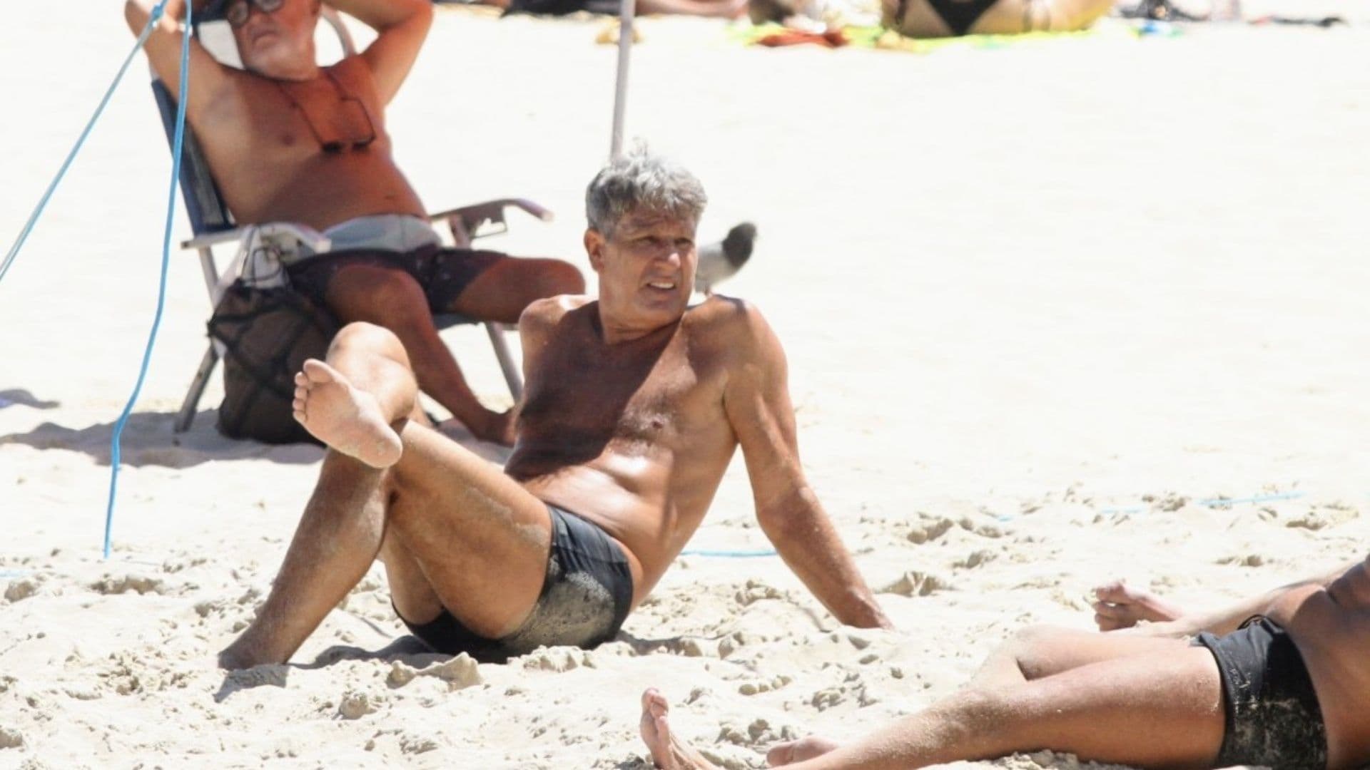 Renato Gaúcho, técnico do Grêmio em 2023, decidiu ele mesmo tirar sua própria folga após o GreNal e foi ao RJ, a diretoria está revoltada