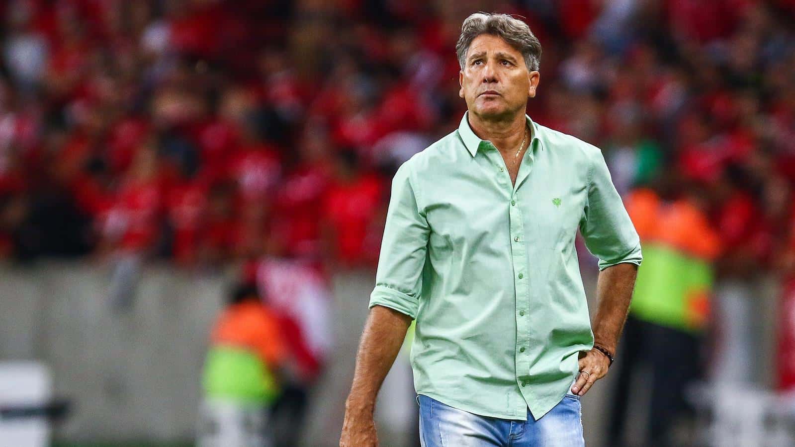 Renato Portaluppi até pediu demissão do Flamengo, mas pedido não foi aceito pela diretoria do clube e o treinador segue no comando
