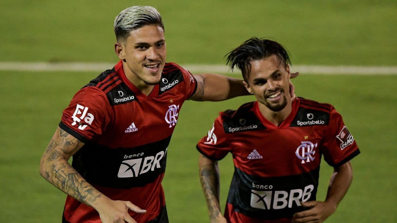 Rendmento do jogador subiu com a chegada de Renato Gaúcho e passou a ser novo xodó da equipe