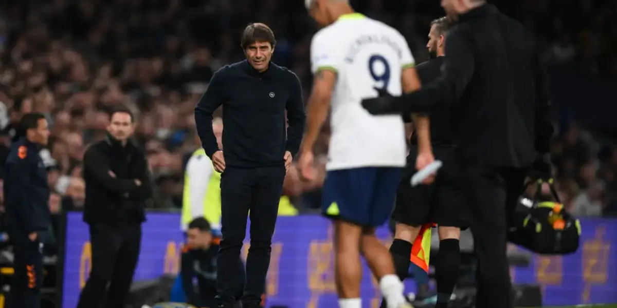 Richarlison se irrita e se defende da polêmica com ex treinador