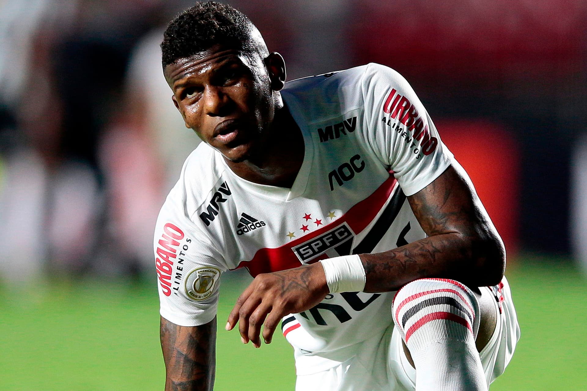 Robert Arboleda e São Paulo ainda não se entendem para 2022 e zagueiro coloca ego acima de tudo, assim como o tricolor
