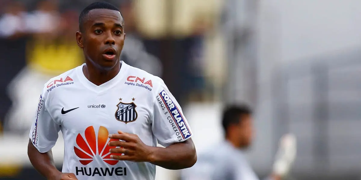 Robinho, foi condenado a 9 anos de prisão pela Justiça italiana por ter participado de uma relação não consentida em grupo contra uma jovem