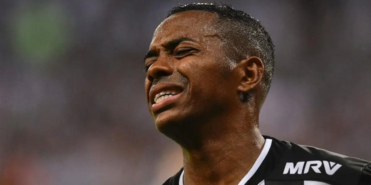 Robinho, foragido da Justiça Brasileira, se disse perseguido e reclama de constrangimento