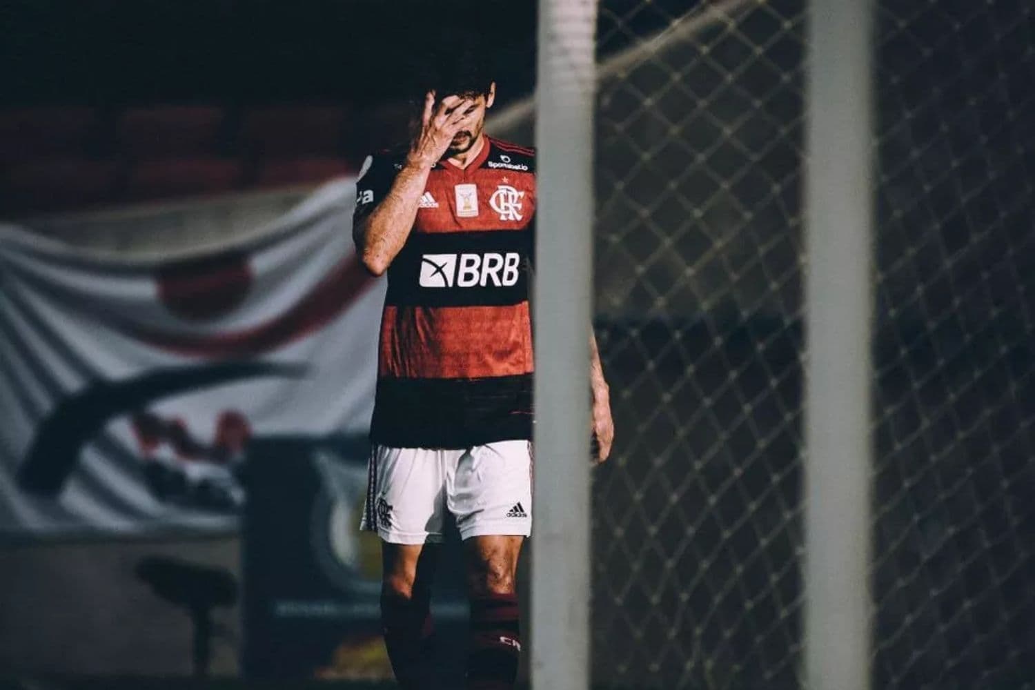 Rodrigo Caio já tem data para voltar aos gramados e prazo não agrada em nada Renato Portaluppi