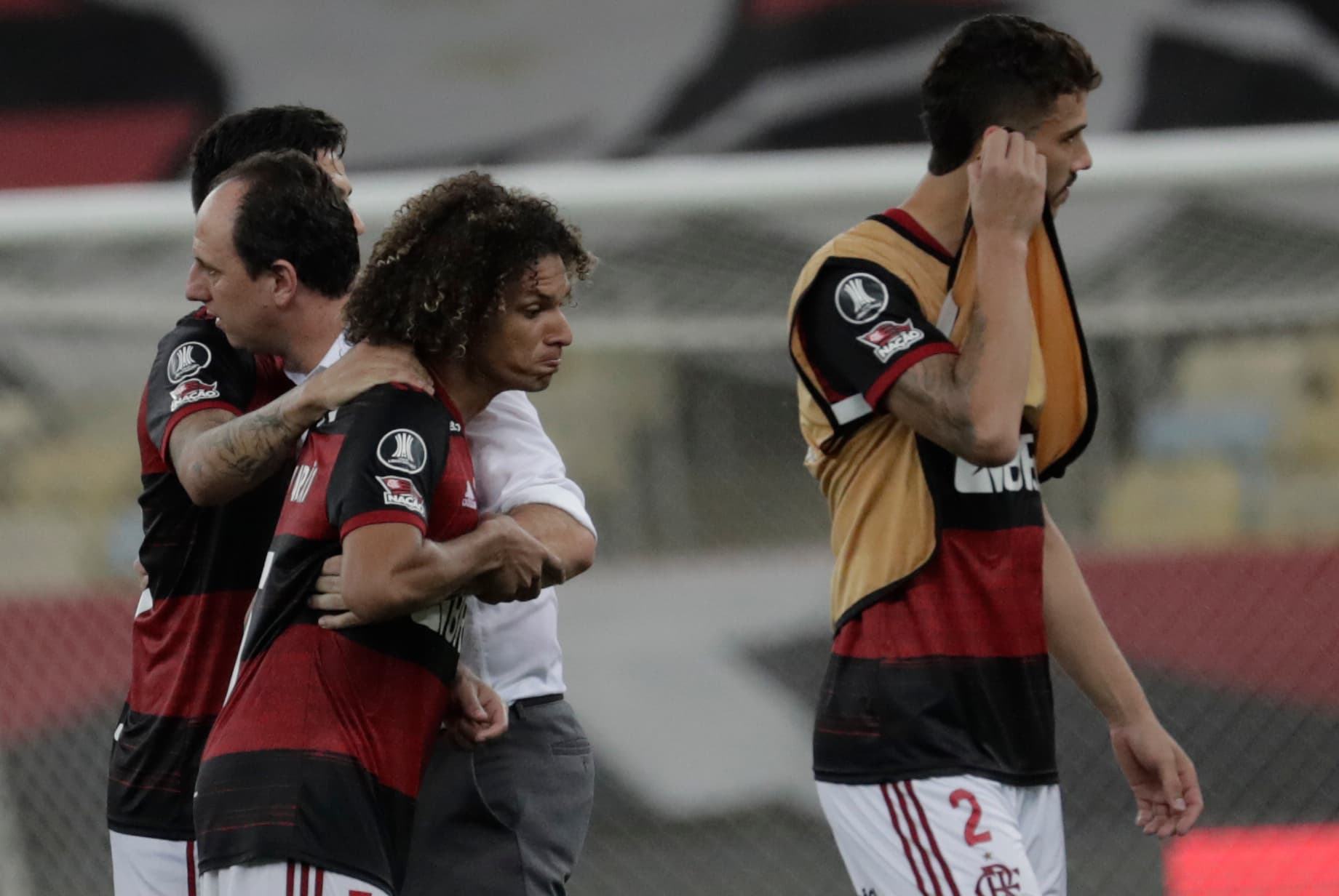 Rogério Ceni quer trazer para o São Paulo seus jogadores de confiança no Flamengo e espera final da Copa Libertadores