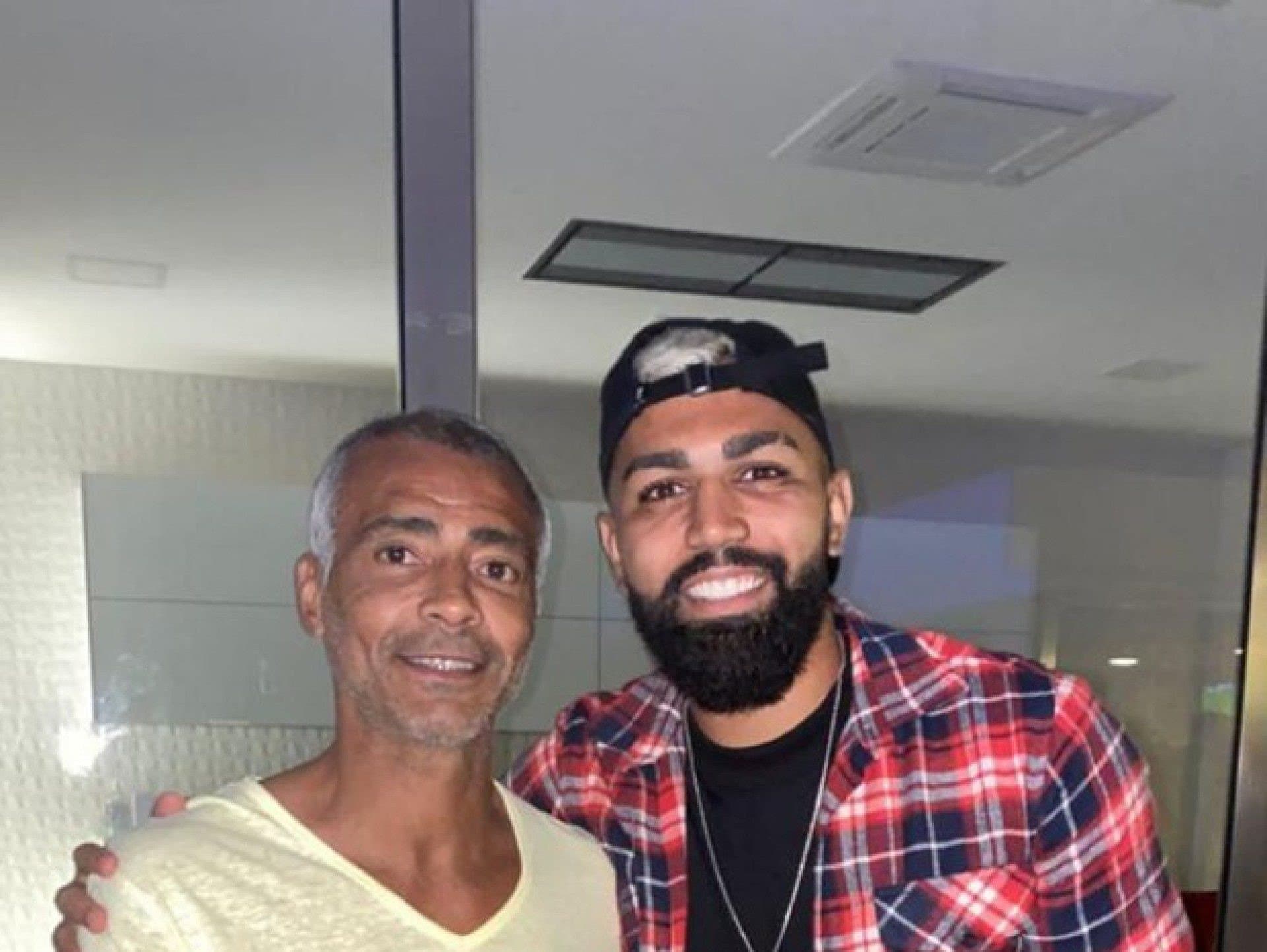 Romário quer Gabigol titular na seleção, mas aponta o principal problema para isso não acontecer