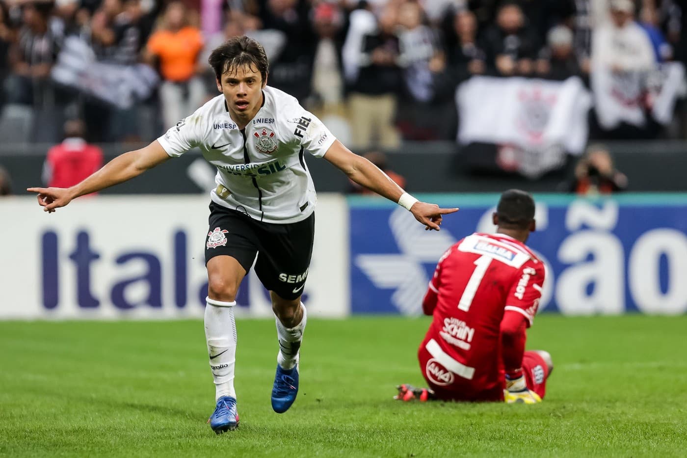Romero teve boa passagem no Corinthians e poderia retornar ao Timão após constantes atritos no San Lorenzo