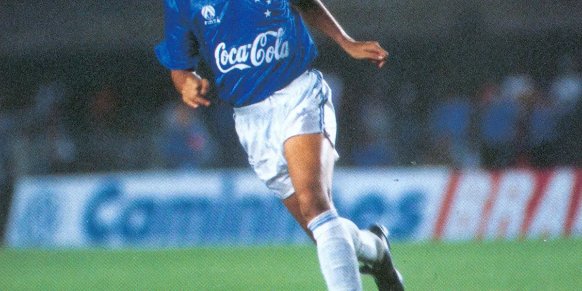 Ronaldo Fenómeno vai pagar mais de 60 milhões de euros para assumir o controle do Cruzeiro, agora na Série B