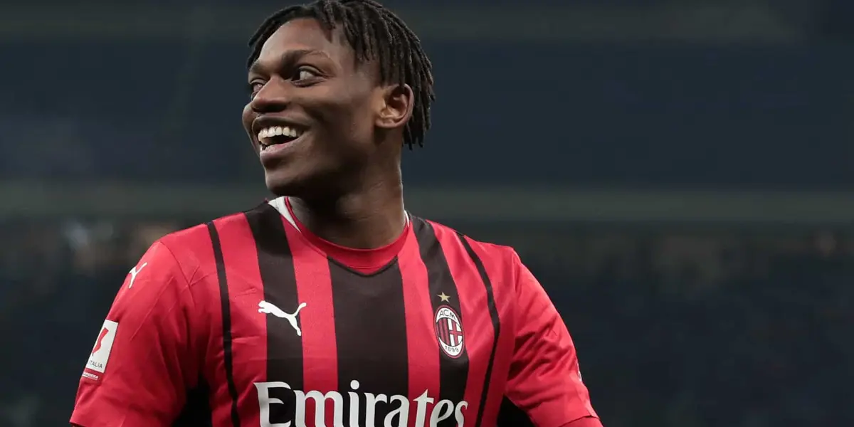 Rossoneri bateu a Sampdoria pelo placar mínimo e é lider isolado na Itália