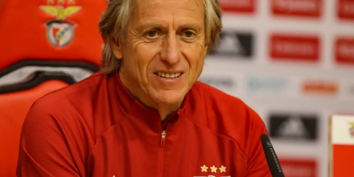 Rui Costa afirmou que interesse do Flamengo em Jorge Jesus ajudou a desgastar sua permanência no Benfica