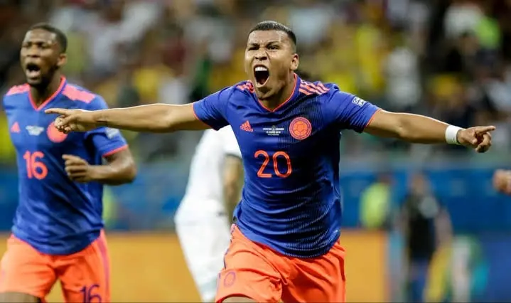 Rumores surgiram após brigas internas com o atual clube do jogador