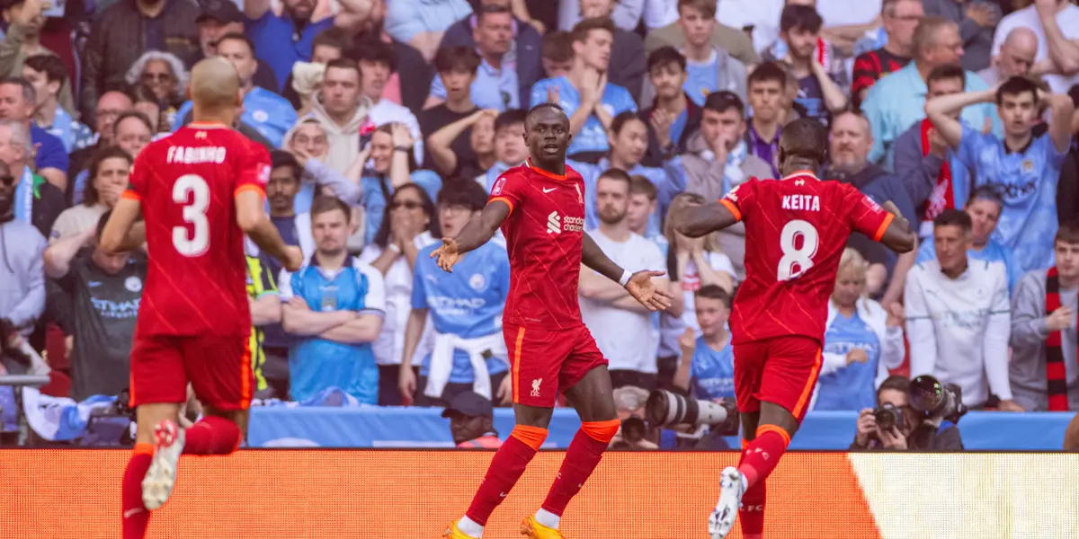Sadio Mané foi o melhor em campo, com 2 gols