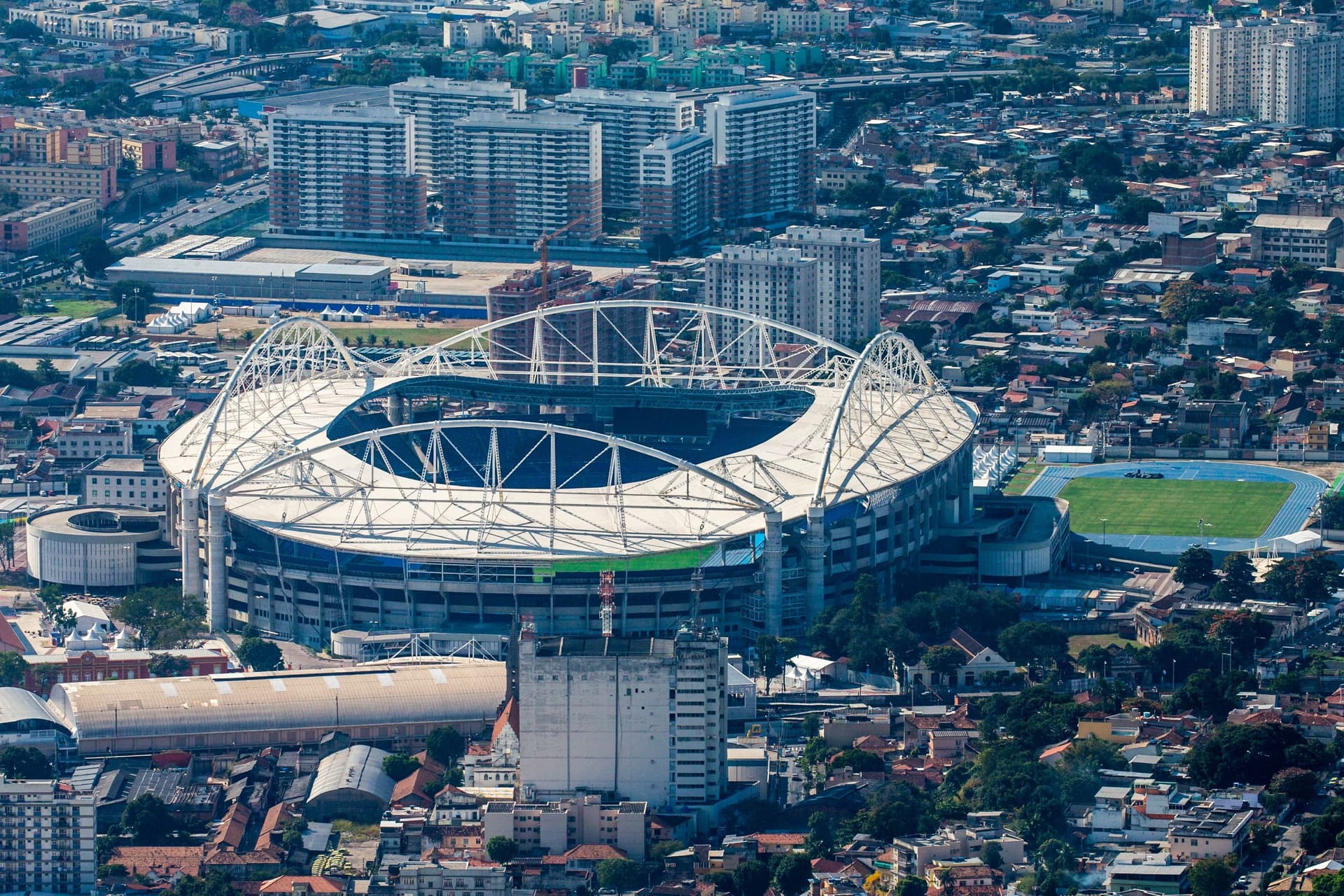 SAF Botafogo precisa regularizar situação do estádio