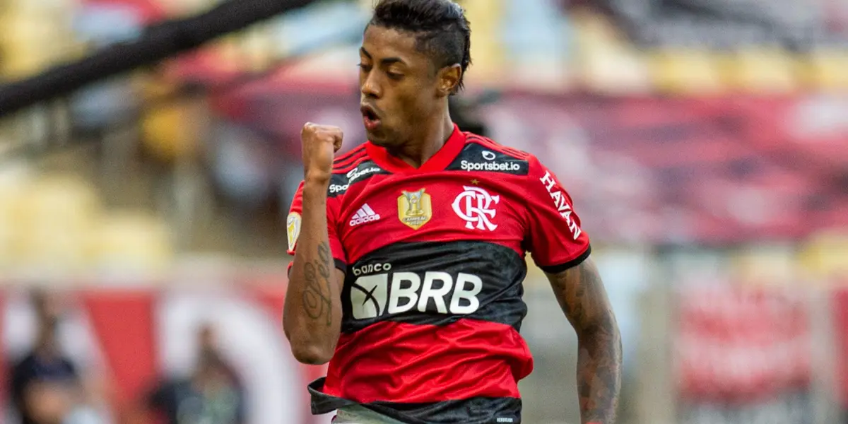 Saiba quem é a moça com que o craque od Flamengo teria um affair