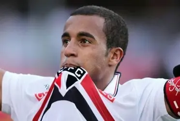 Saída de artilheiro pode abrir espaço para a maior revelação da nova década