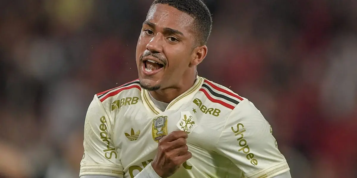 Samu Lino, lateral e ponta-esquerda do Flamengo. Foto: Thiago Ribeiro/AGIF