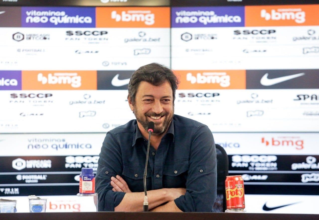 Santos contratou jogador encostado do Timão