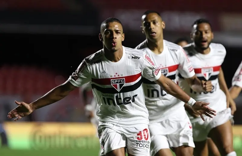 São Paulo busca ser campeão mais de oito anos após o último título