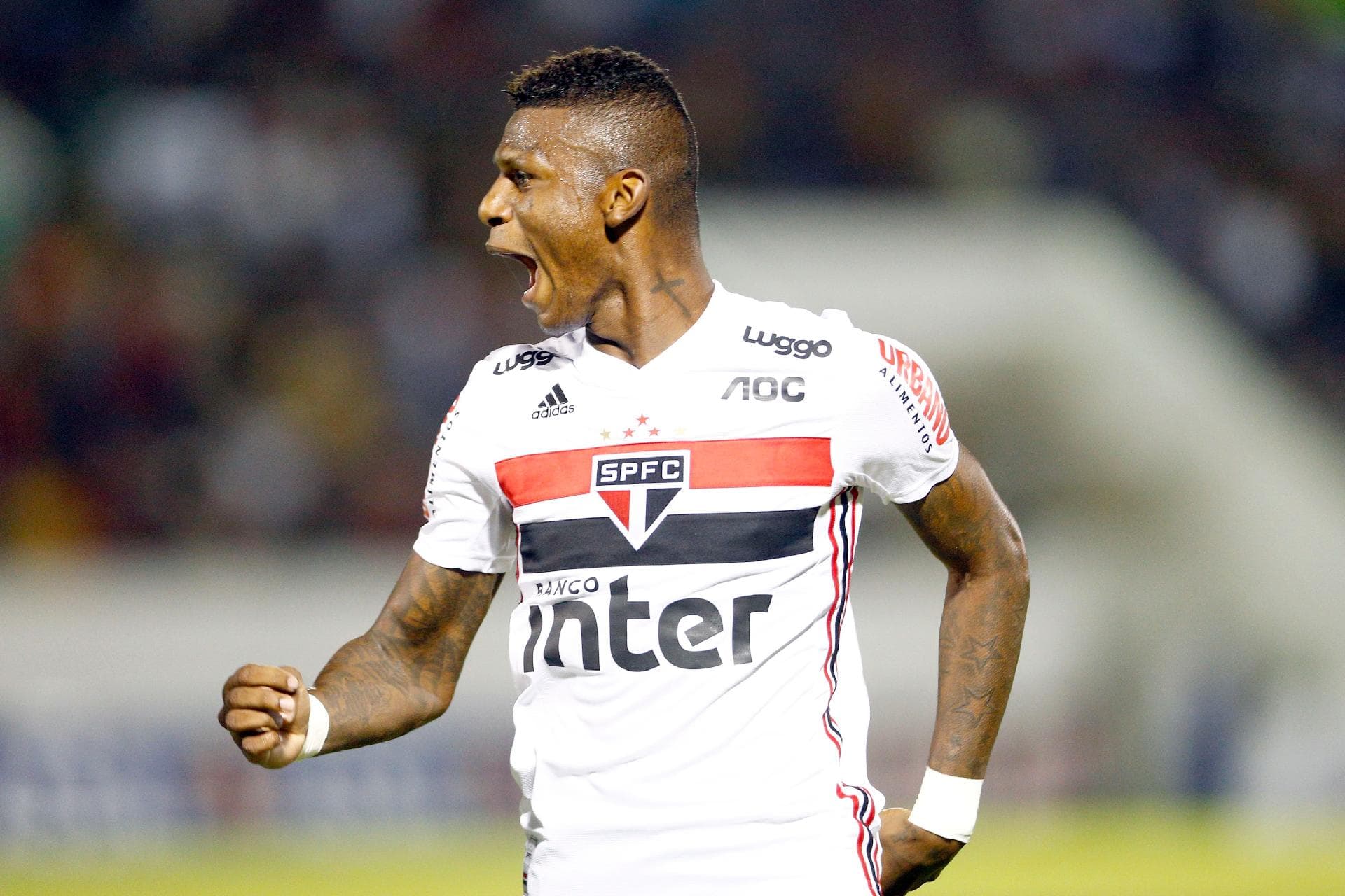 São Paulo está repleto de desfalques para clássico contra o Palmeiras pelo Brasileirão e Arboleda é a nova ausência