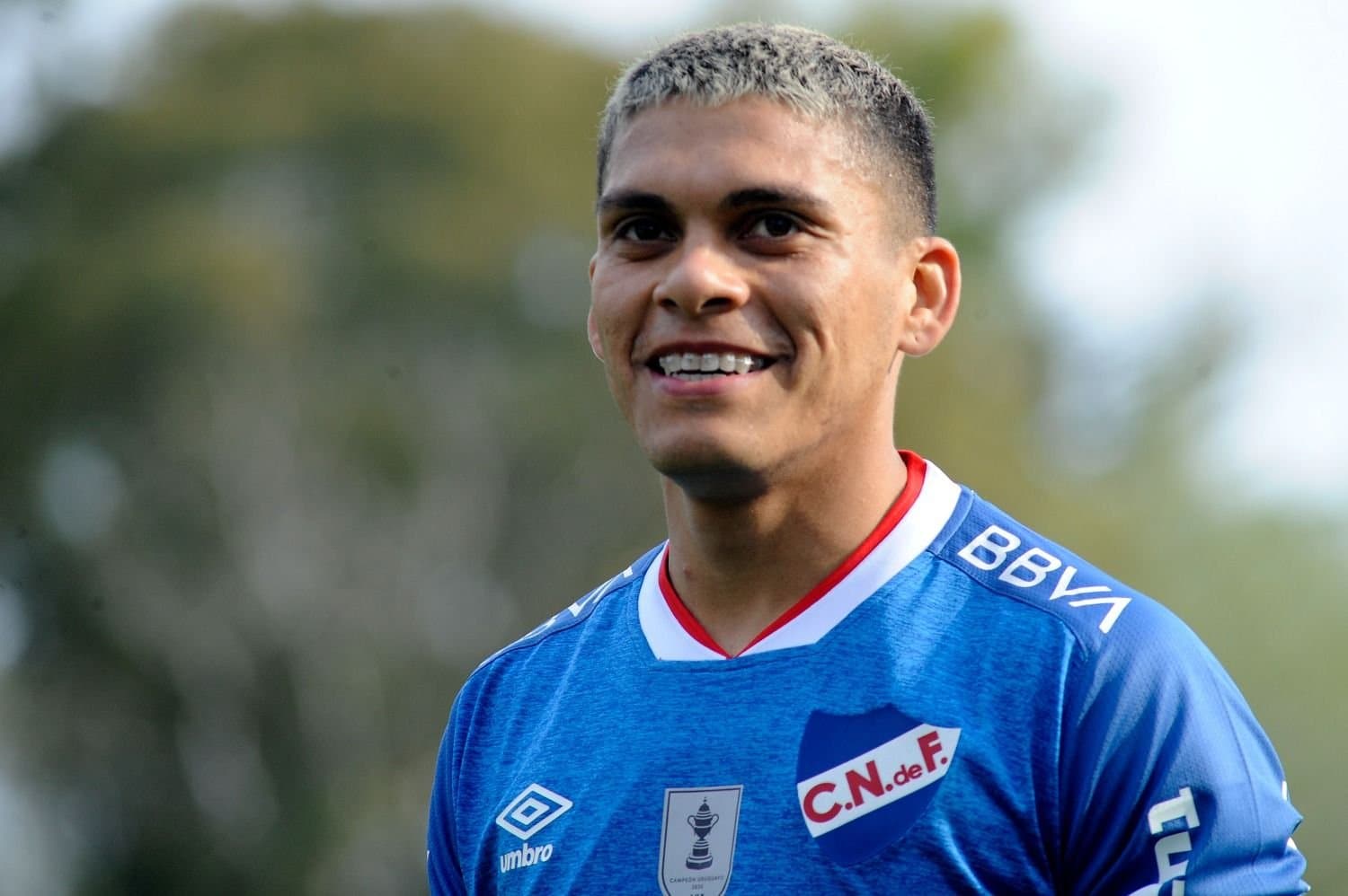 São Paulo monitora atacante, mas ainda não iniciou conversas