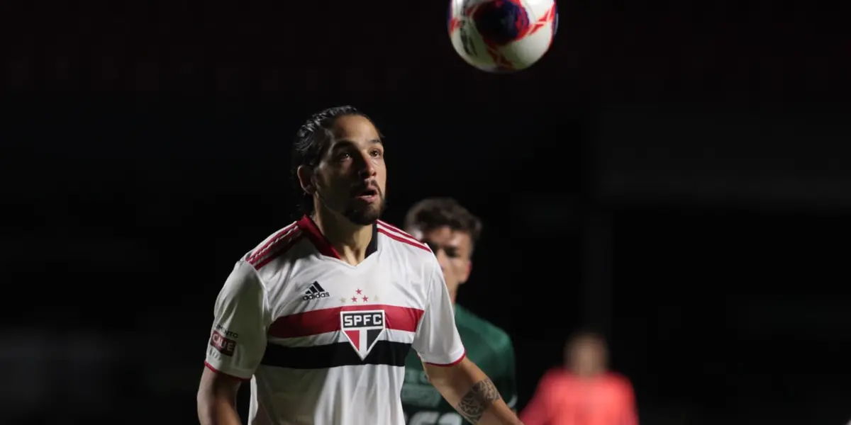 São Paulo perde no primeiro tempo no duelo decisivo contra o Palmeiras pela Copa Libertadores e ausência de Marín Benítez gera revolta
