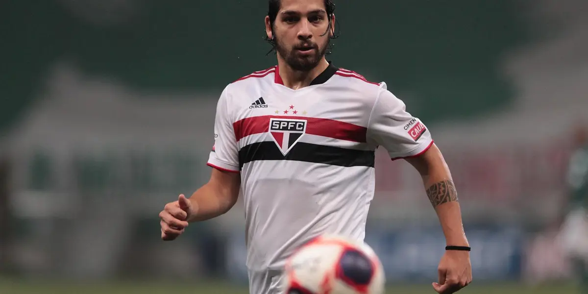 São Paulo venceu pelo Brasileirão e Martín Benítez voltou a jogar após polêmica com Hernán Crespo
