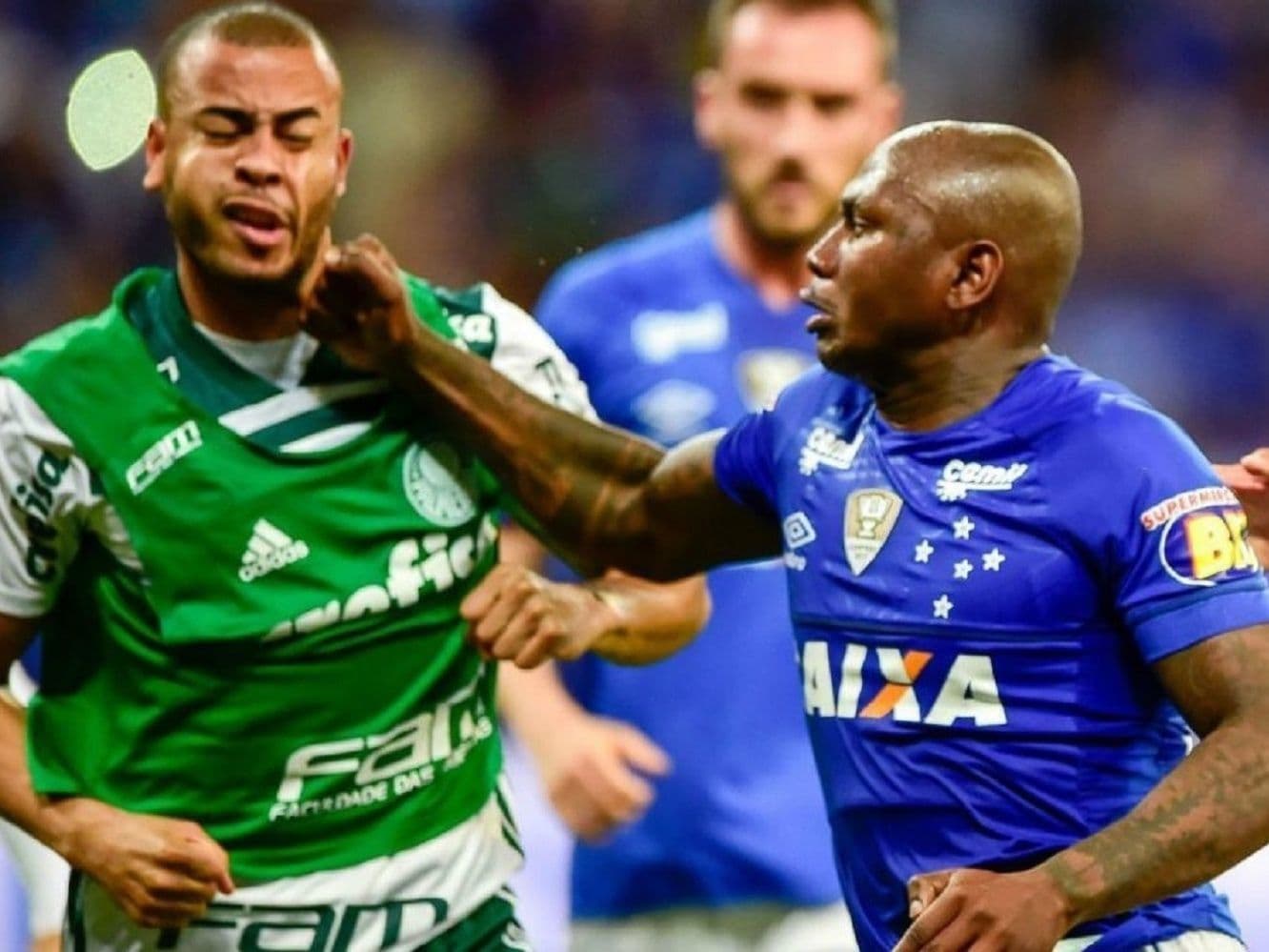 Sassá revela que se arrependeu do lance