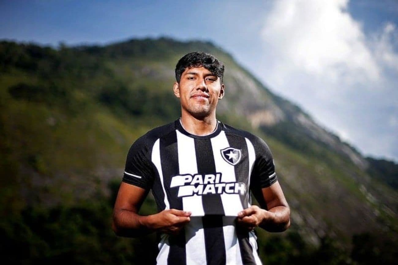 Segovia é uma das grandes esperanças do Botafogo na temporada