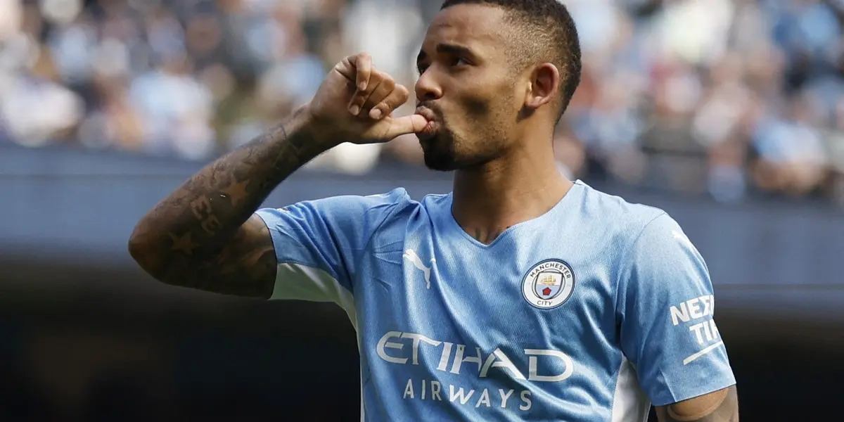 Segundo a imprensa inglesa, o avançado do Manchester City, que defronta o Real Madrid na terça-feira, pretende ser a próxima contratação de Mikel Arteta pelo Arsenal.