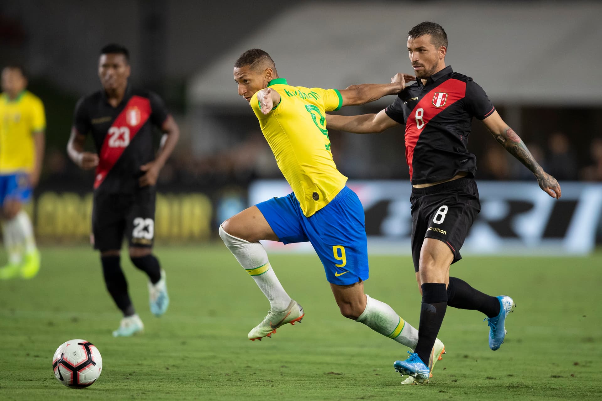 Seleção Brasileira encara os peruanos pela segunda rodada