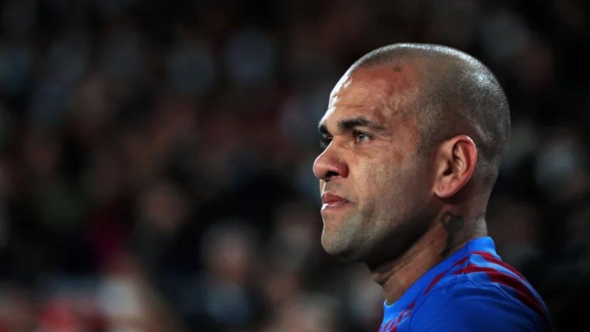 Surpreendente, Daniel Alves teve seu futuro decidido na justiça espanhola, até o momento