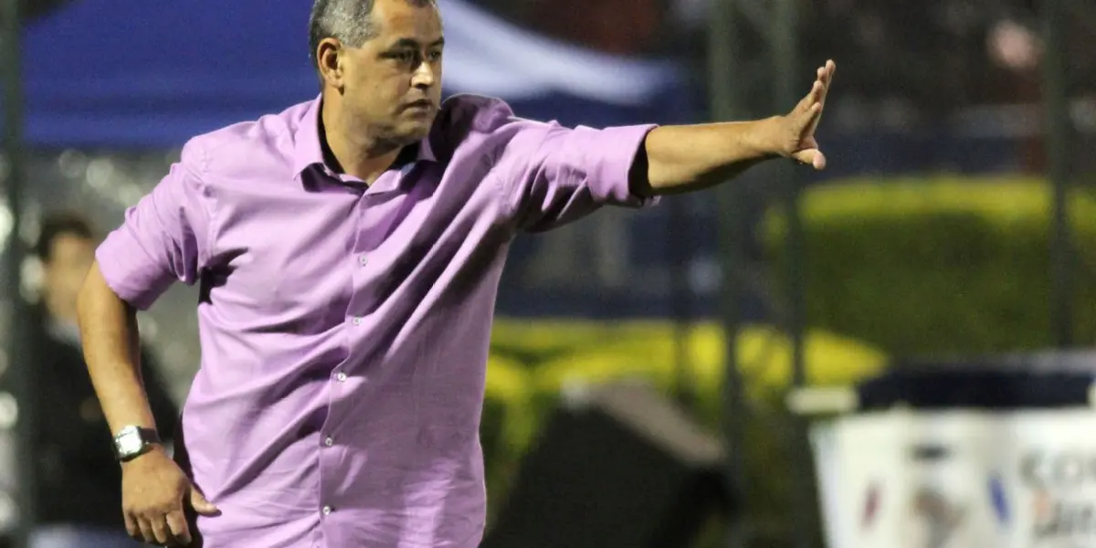 Técnico do "Ciclón" é ídolo no Verdão, onde foi até campeão da Libertadores