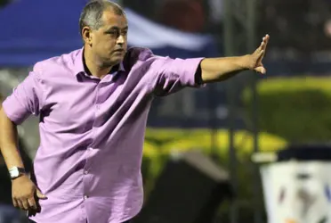 Técnico do "Ciclón" é ídolo no Verdão, onde foi até campeão da Libertadores