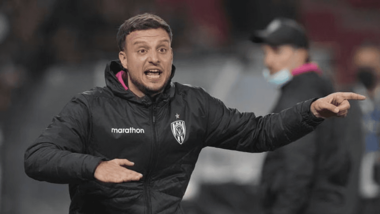 Técnico foi demitido do Unión La Calera e campeão da Sul-Americana com o Independiente del Valle
