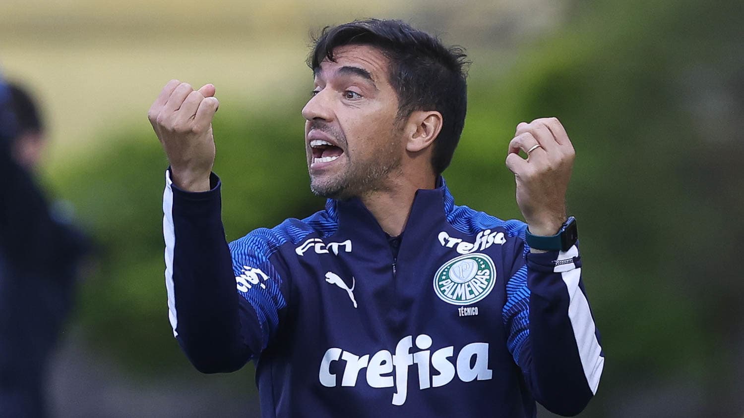 Técnico palmeirense elogia Jailson e Atuesta, mas fica na bronca com alguns jogadores após tropeço