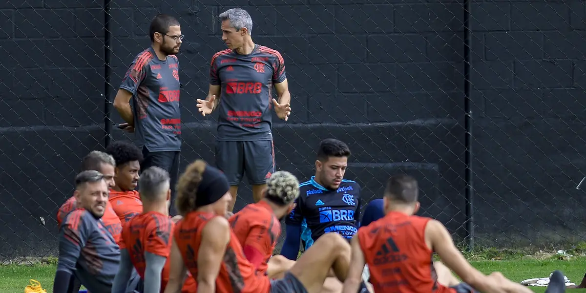 Técnico português mostra muito trabalho nos primeiros dias no Ninho do Urubu