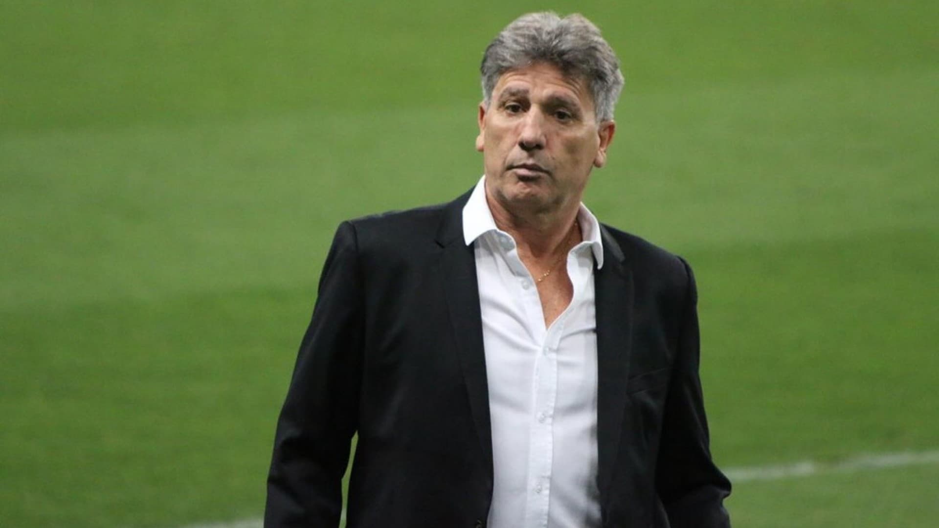 Técnico recebeu muitas críticas pelo desempenho do time na partida contra o Athletico