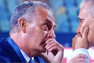 Técnicos de Brasil e Equador conversaram após o jogo