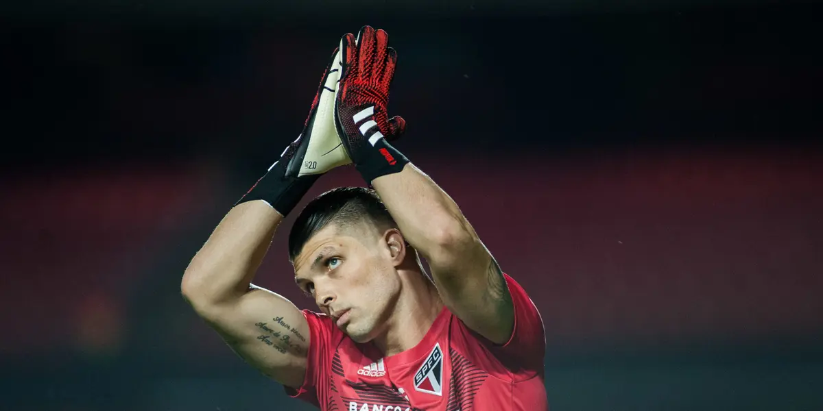 Tiago Volpi está de saída do São Paulo